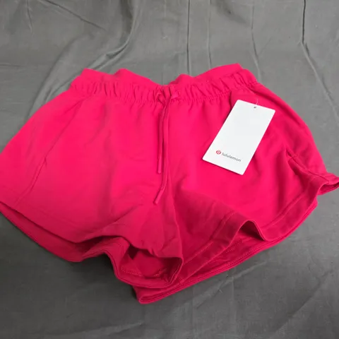 LULULEMON INNER GLOW HR SHORT - SIZE 6