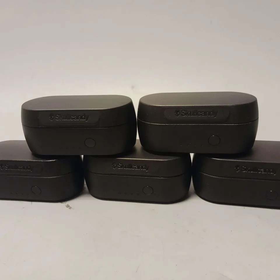 SET OF 5 SKULLCANDY EARPHONES