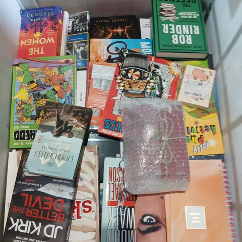 LARGE QUANTITY OF ASSORTED FICTION AND NON FICTION BOOKS