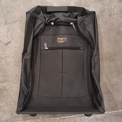 UNBOXED SMALL SUITCASE BLACK