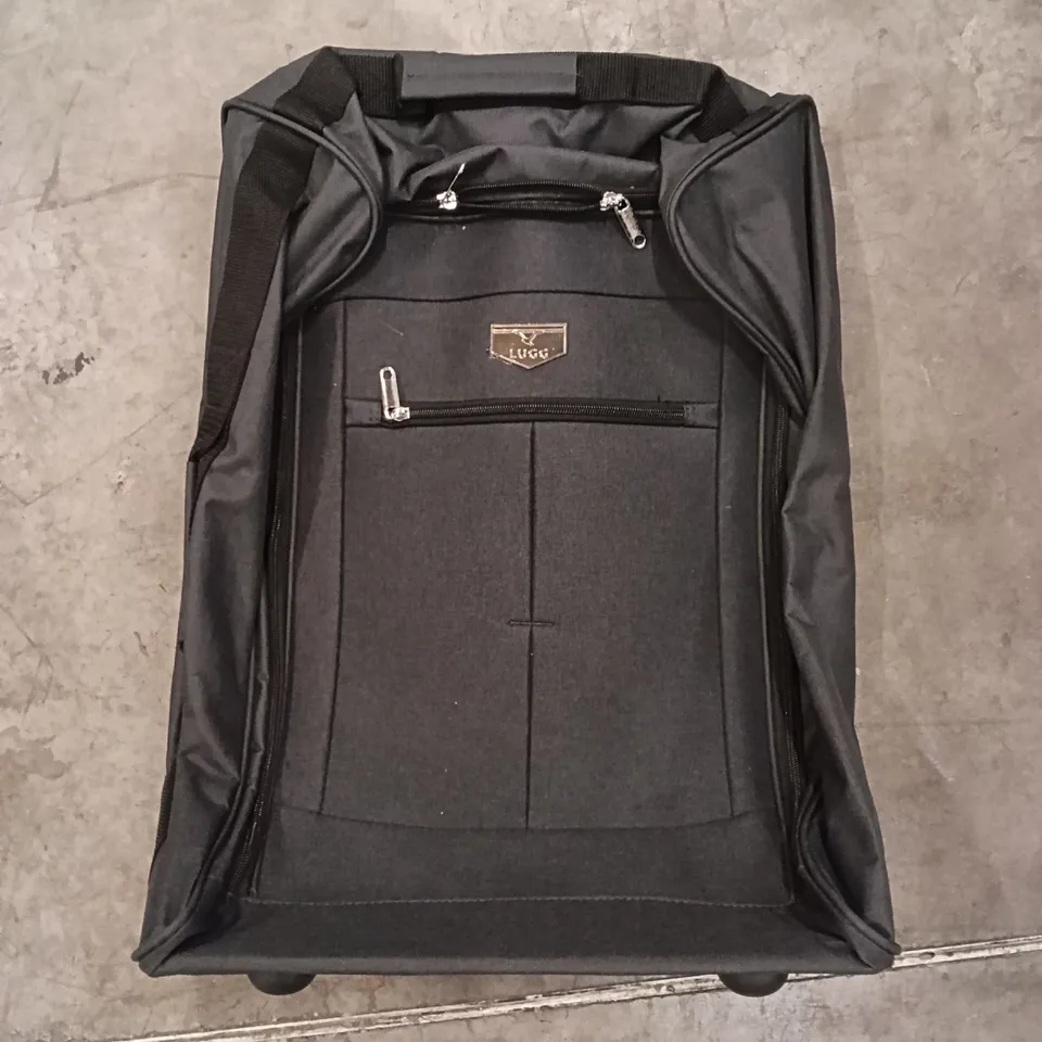 UNBOXED SMALL SUITCASE BLACK