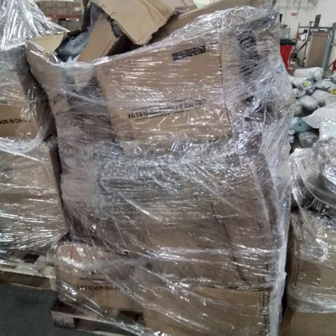 PALLET CONTAINING SEVERAL RAIN DAMAGED OFFICE/SIDE/DINING CHAIRS AND OTHER HOUSEHOLD FURNITURE ETC.