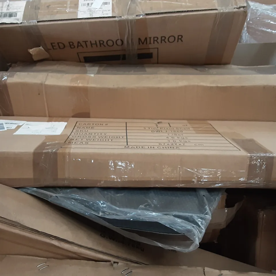 PALLET OF ASSORTED PRODUCTS TO INCLUDE LED BATHROOM MIRROR, ANTI FATIGUE MAT, 3 TIE PLANT SHELF, FOLDABLE PORTABLE WATERPROOF CHARGE CONTROLLER, AEROBIC STEP