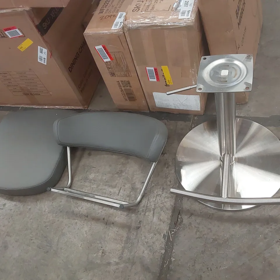 BOXED STRATA BARSTOOL - GREY