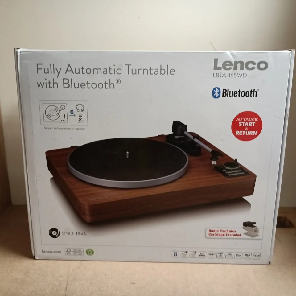 LENCO LBTA-165WD FULLY AUTOMATIC TURNTABLE WITH BLUETOOTH