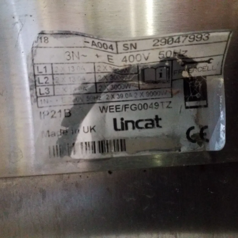 LINCAT A004 ELECTRIC TWIN TANK FRYER 