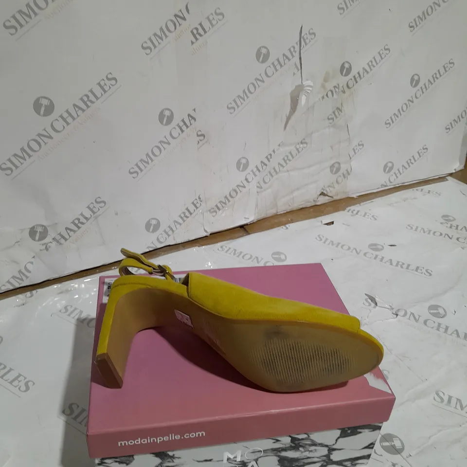 BOXED MODA IN PELLE CHRISSI YELLOW SUEDE HEELS SIZE 40 EU