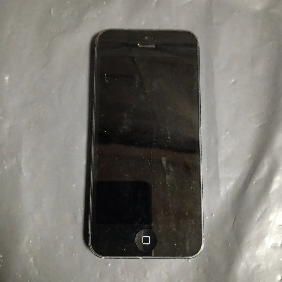 APPLE IPHONE 5 A1429