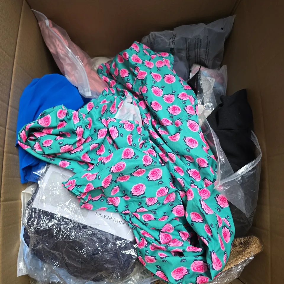BOX OF APPROXIMATELY 20 ASSORTED CLOTHING ITEMS TO INCLUDE DRESSES, SWIM BREIFS, TROUSERS, ETC