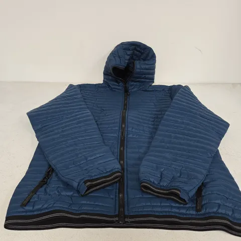 REGATTA GREAT OUTDOORS BLUE PUFFER JACKET – UK M (MEN'S)