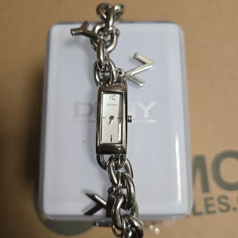 BOXED DKNY STAINLESS STEEL CHAIN DETAIL LADIES WATCH