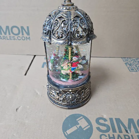 ORNATE LANTERN-STYLE SNOW GLOBE WITH CHRISTMAS SCENE