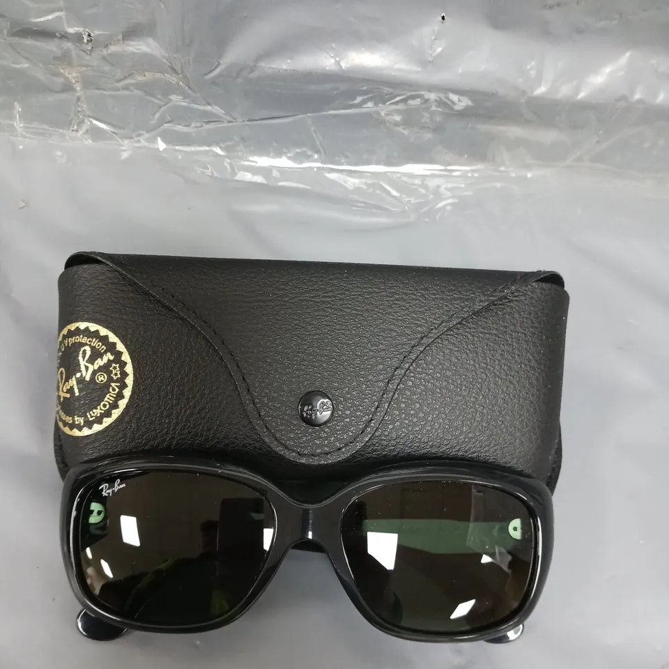 RAY-BAN JACKIE OHH SUNGLASSES - BLACK