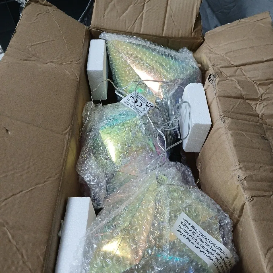 GARDEN STORIES LED DIAMOND TRIO LIGHT STAND