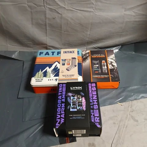 BOX OF APPROXIMATELY 10 ASSORTED COSMETIC ITEMS TO INCLUDE LYNX DUO, LOREAL MEN EXPERT SET, FAT FACE SET ETC