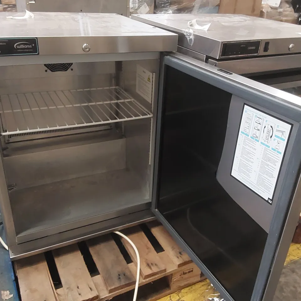 WILLIAMS HA135SA HC R2 UNDERCOUNTER SINGLE DOOR COMMERCIAL FRIDGE