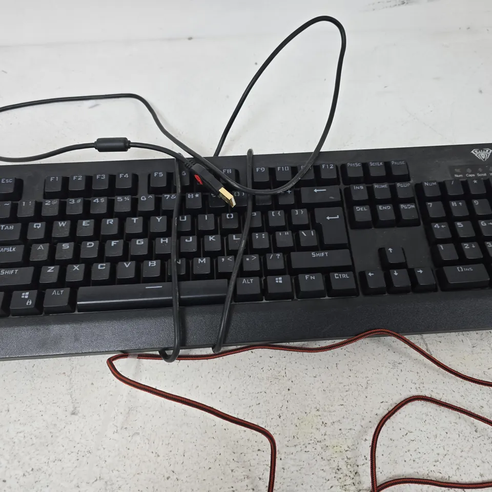 WIRED KEYBOARD AND MOUSE SET