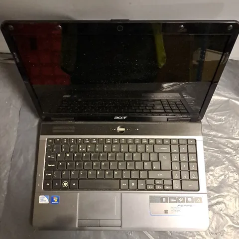 ASPIRE 5332 LAPTOP IN BLACK