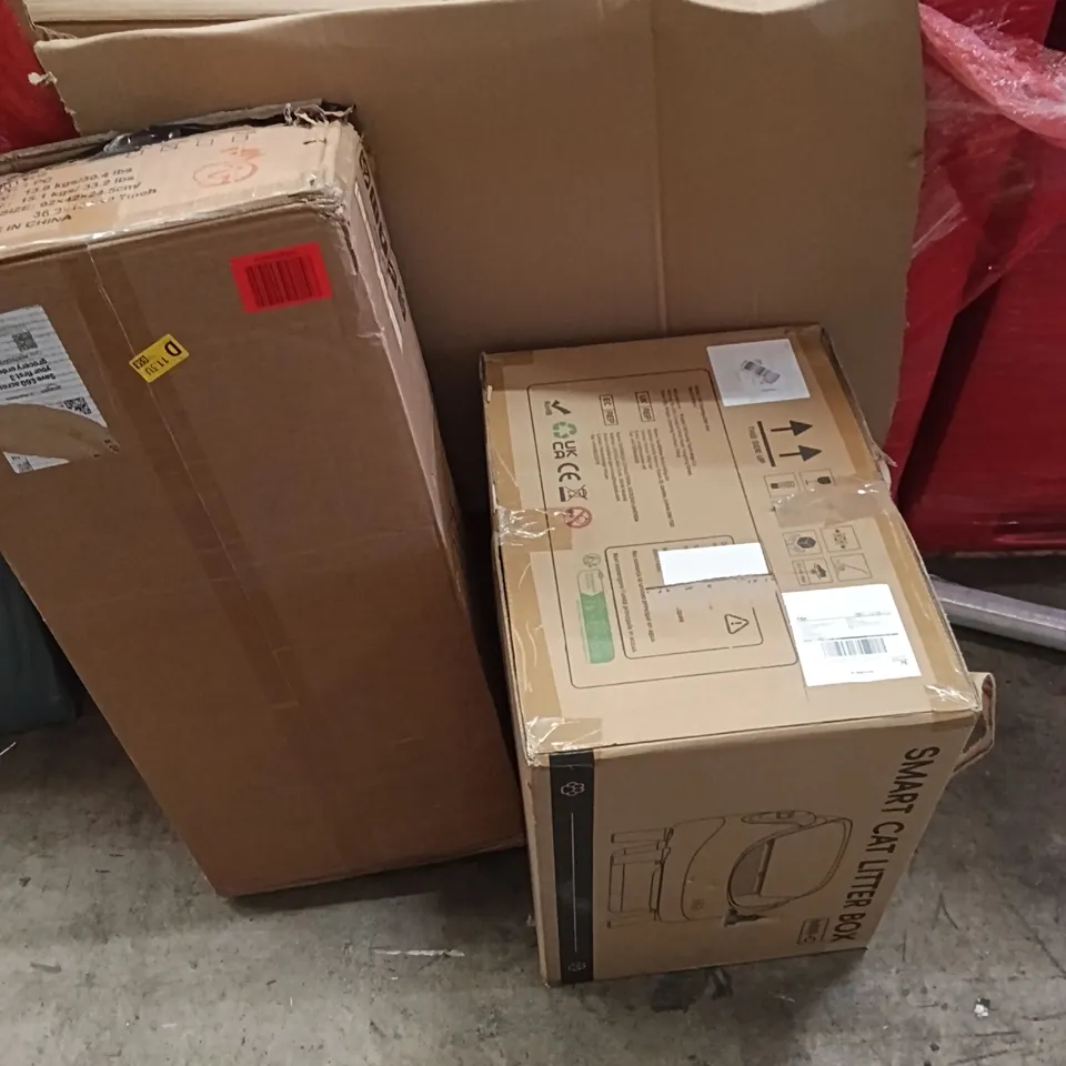 PALLET OF ASSORTED HOUSEHOLD GOODS AND PRODUCTS TO INCLUDE; GAMING MONITOR, TV, SMART CAT LITTER TRAY, BOXED FURNITURE ETC