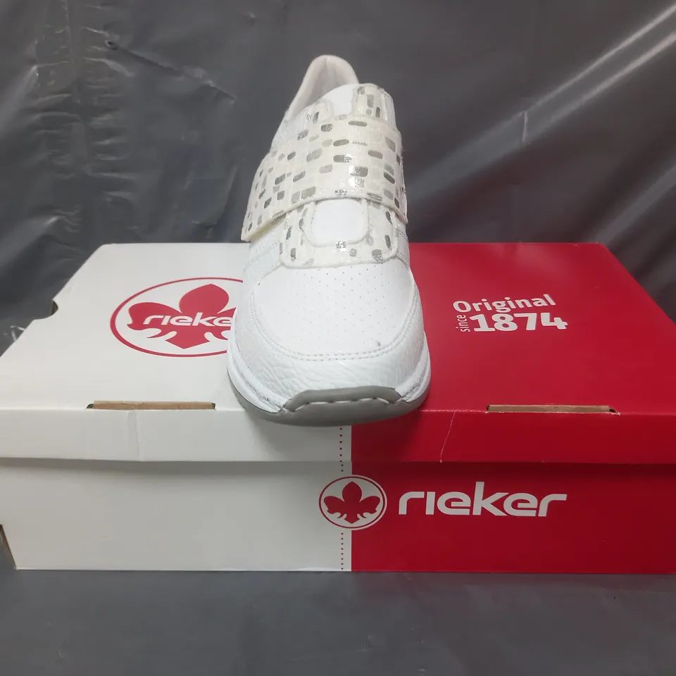 BOXED PAIR OF RIEKER WEDGE TRAINERS IN WHITE SIZE 6
