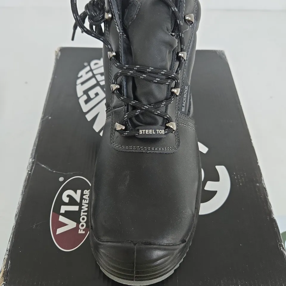 V12 ENDURA 2 SIZE 10