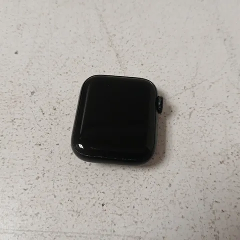 APPLE WATCH SERIES SE 2 40MM GPS ALUMINIUM MIDNIGHT