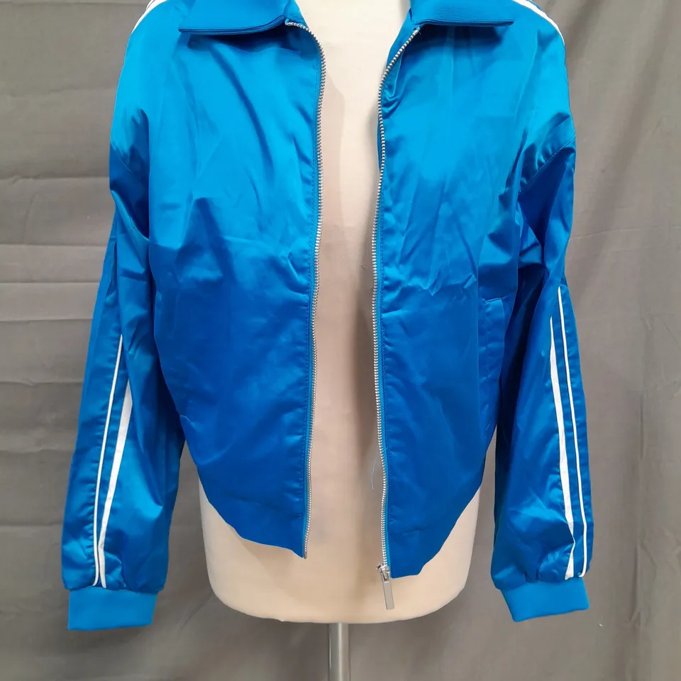 ZARA JACKET IN BLUE/WHITE SIZE XS