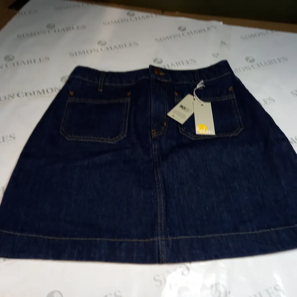 BODEN DENIM SKIRT SIZE 12R