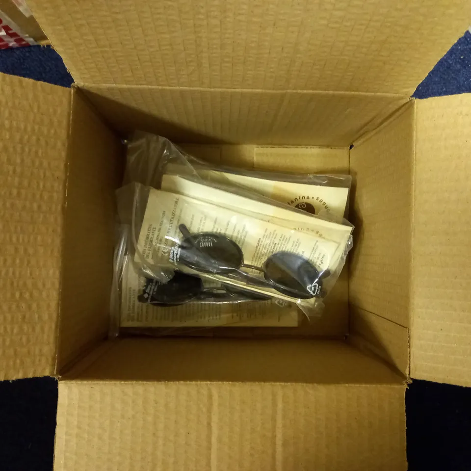BOX OF APPROX 6 PAIRS OF VOGART 2481I SUNGLASSES.