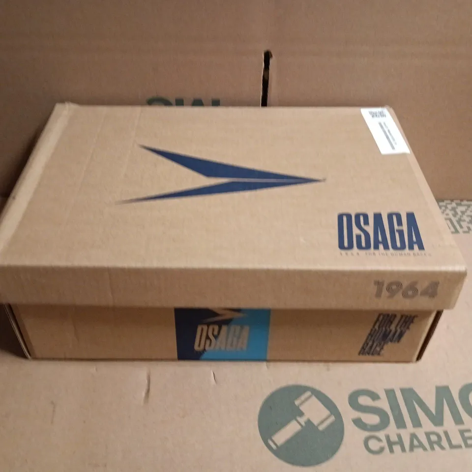 BOXED OSAGA BEIGE CASUAL RUNNING TRAINERS - EUR 40