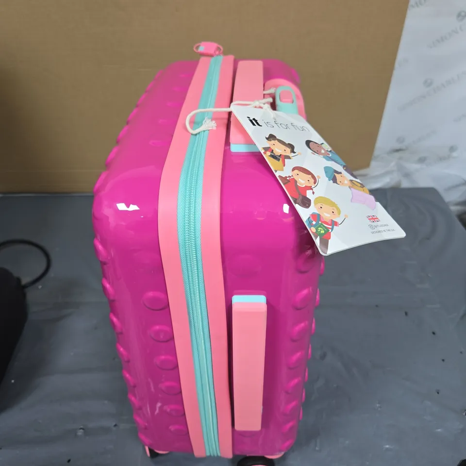 IT LUGGAGE KIDS' PINK STUDDED SUITCASE – PINK & TURQUOISE TRIM, DESIGNED IN THE UK