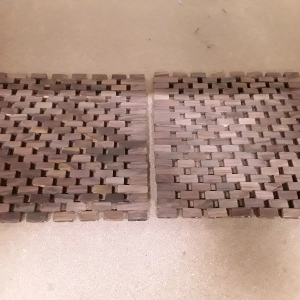 2 NATURALS WOOD GEOMETRIC RECTANGLE PLACEMATS 