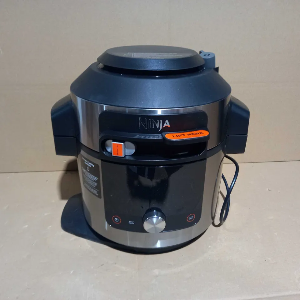 NINJA FOODI SMARTLID MULTI COOKER 