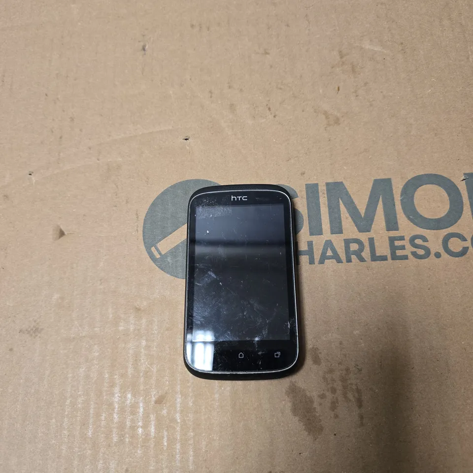 HTC DESIRE C PHONE WITH BEATSAUDIO