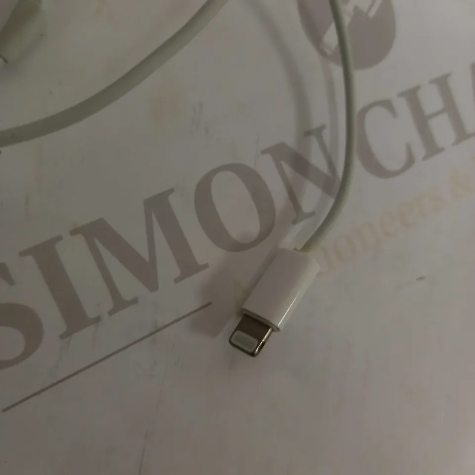 APPLE WIRED EARPHONES