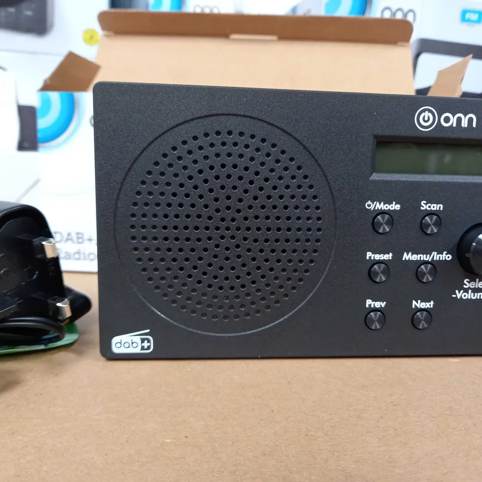 ONN DAB+/FM RADIO WITH BLUETOOTH