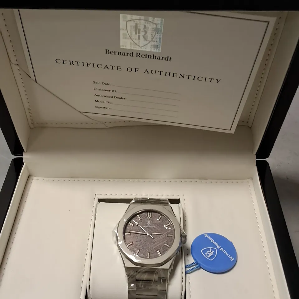 BERNARD REINHARDT STAINLESS STEEL GENTS WATCH WITH GREY TEXTURED FACE IN GIFT BOX