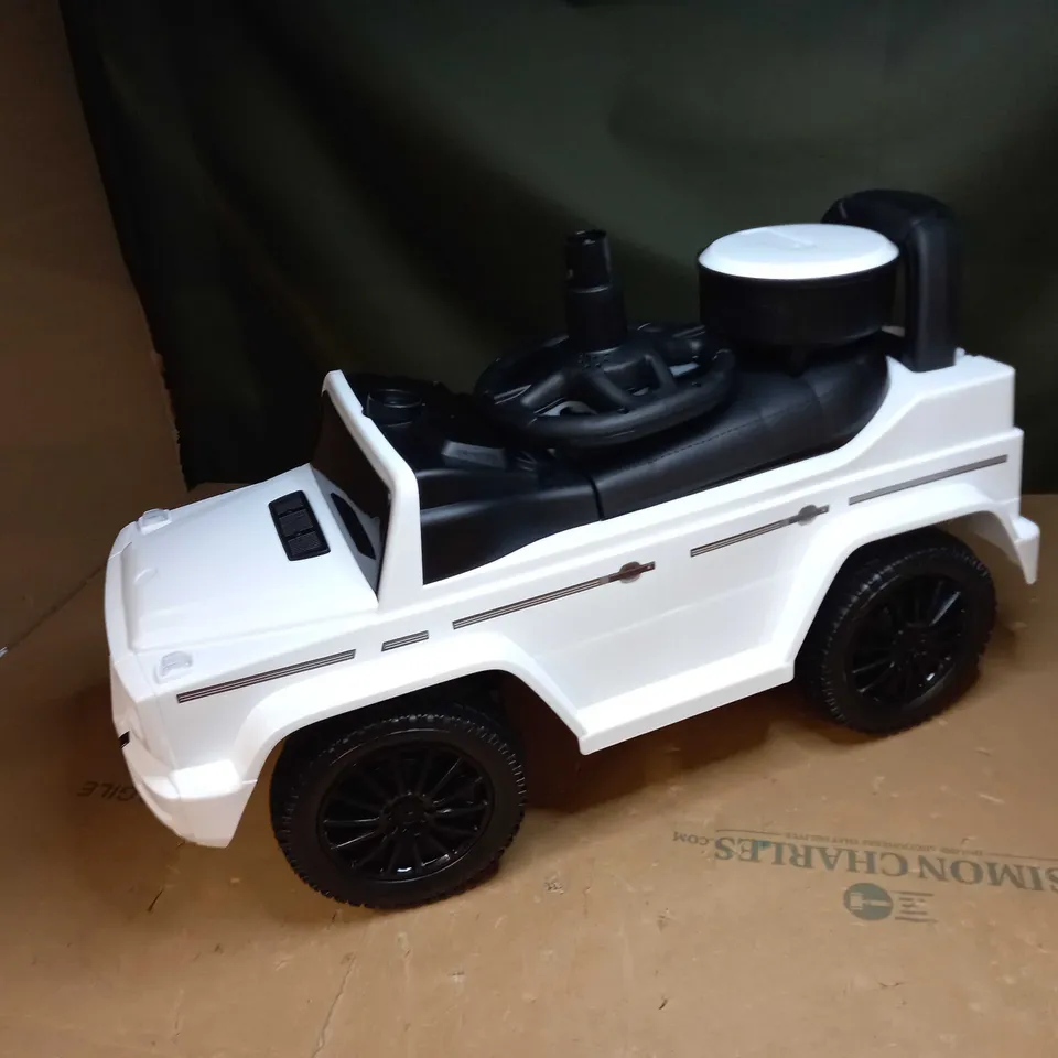 RICCO CHILDRENS RIDE ALONG CAR