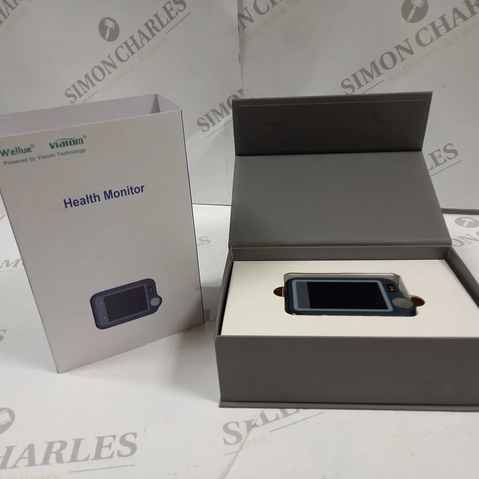 BOXED WELLUE HEALTH MONITOR 
