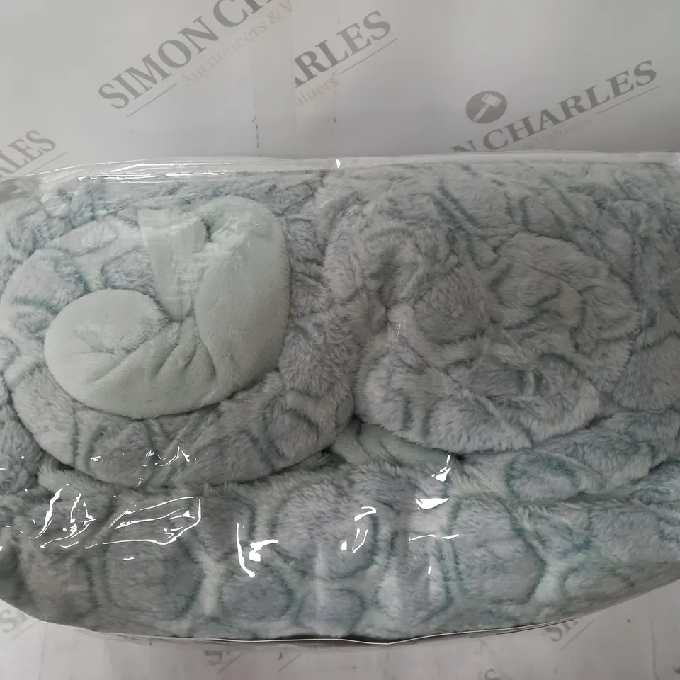 COZEE HOME PEBBLE TEXTURE VELVETSOFT 4 PIECE DUVET SET - DOUBLE SIZE