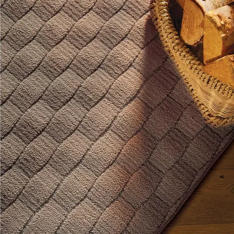 HUG RUG SCULPTURED WEAVE RUNNER IN MINK (67x150cm) - COLLECTION ONLY