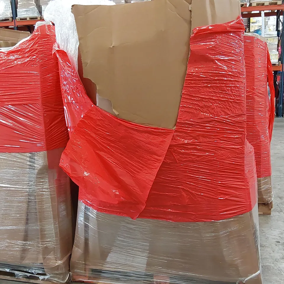 PALLET OF ASSORTED ITEMS INCLUDING: PELONIS CERAMIC HEATER, KING SIZE MATTRESS TOPPER, CUSHIONS, PIZZA SHOVEL