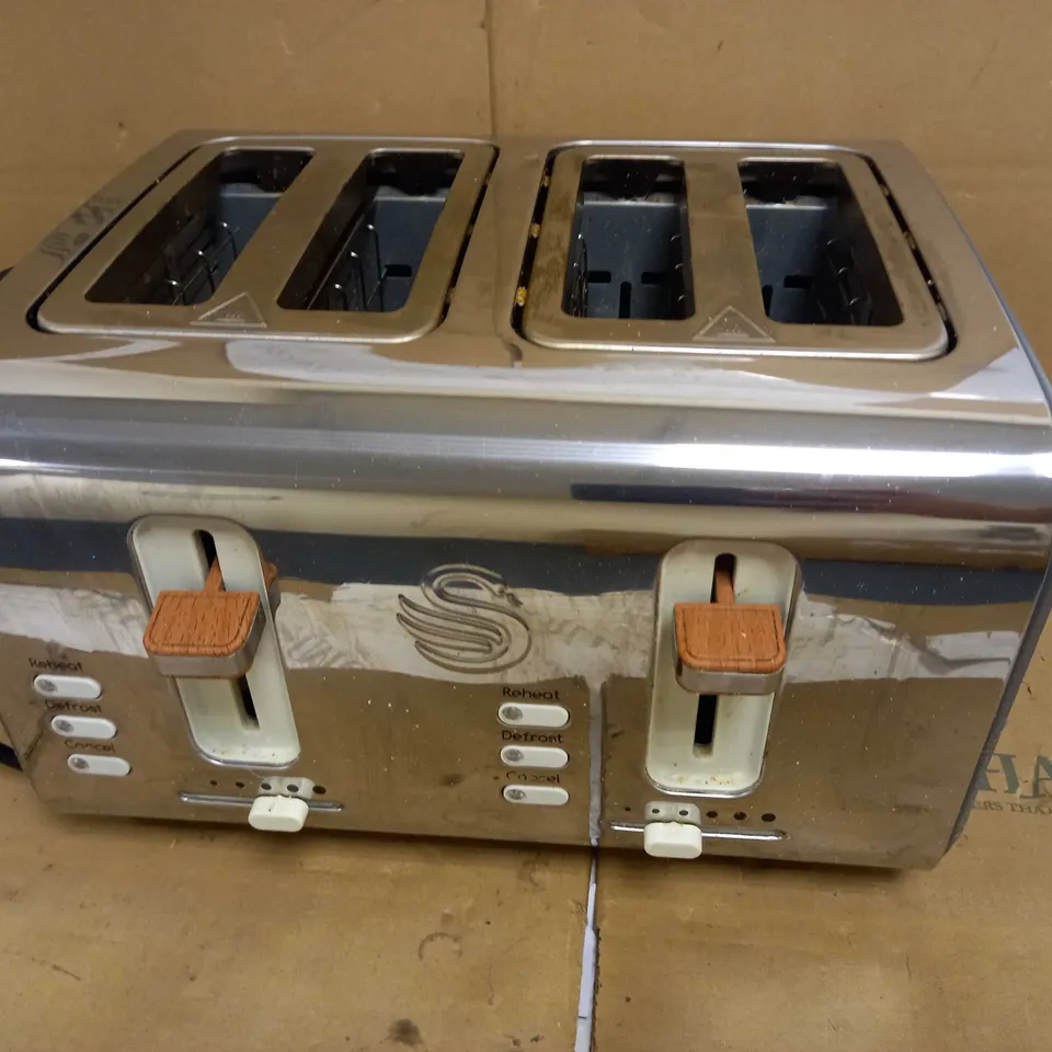 SWAN NORDIC 4 SLICE TOASTER - GREY