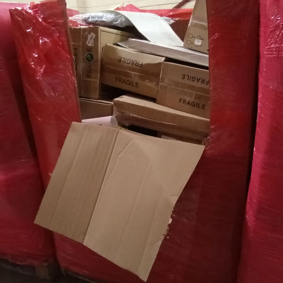 PALLET OF ASSORTED HOUSEHOLD GOODS AND PRODUCTS TO INCLUDE; TOILET RISERS, MAKEUP MIRROR, DOG GRASS PAD WITH TRAY ETC