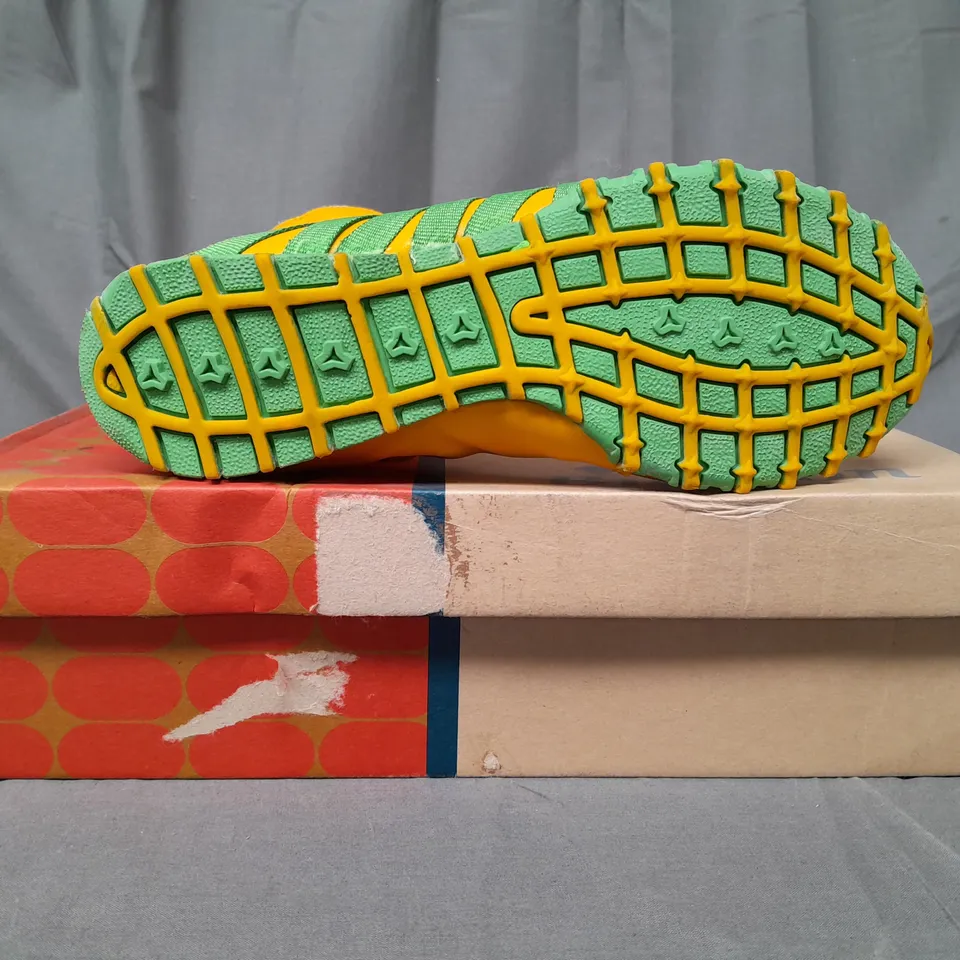 BOXED PAIR OF BULLION SIDE-ZIP LACE UP BOOTS IN YELLOW/GREEN EU SIZE 39