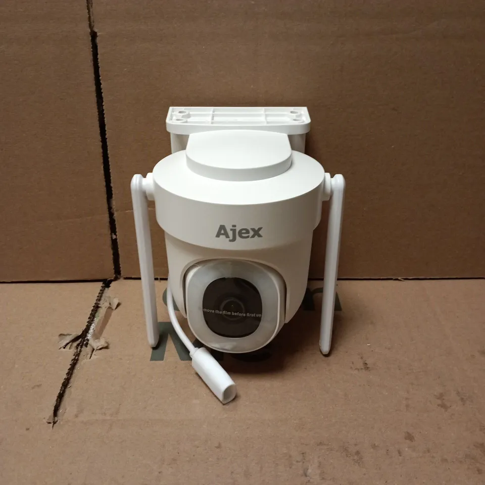 AJEX SMART WIFI CAMERA – WHITE, WITH MOUNTING BRACKET (BOXED)