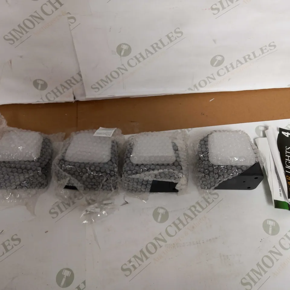 BELL AND HOWELL SET OF 2 SOLAR FENCE LIGHTS