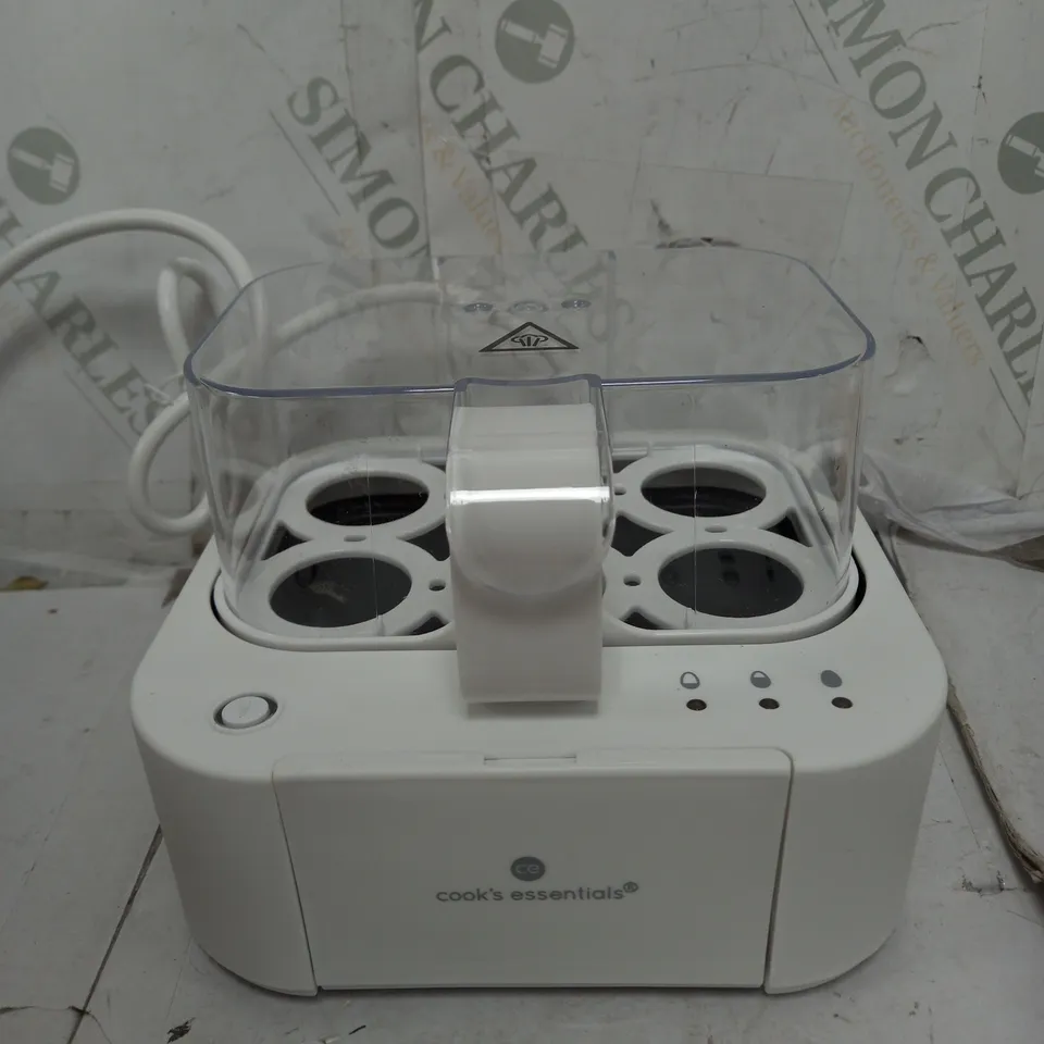 BOXED OUTLET COOK'S ESSENTIALS THE SMART TALKING EGG COOKER