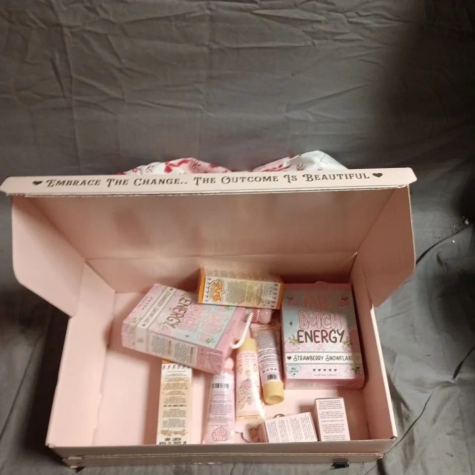P LOUISE PINK MAKE-UP GIFT BOX SET - EMBRACE THE CHANGE, THE OUTCOME IS BEAUTIFUL
