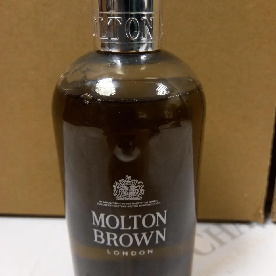 MOLTON BROWN LONDON RE-CHARGE BLACK PEPPER BATH & SHOWER GEL